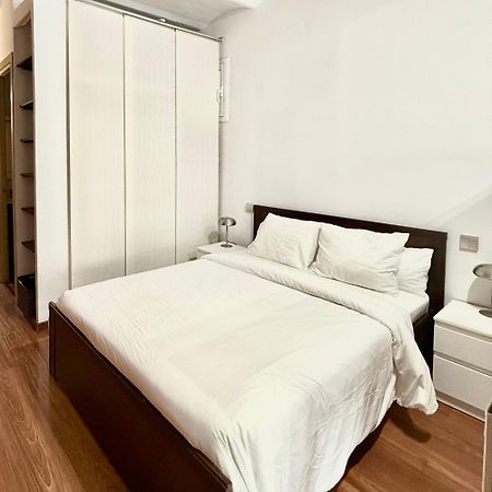 Newly Renovated Stylish Eixample - Great Location 巴塞罗那 外观 照片