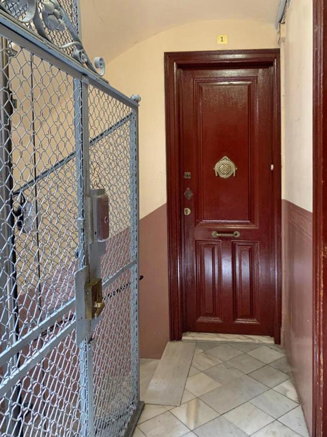 Newly Renovated Stylish Eixample - Great Location 巴塞罗那 外观 照片