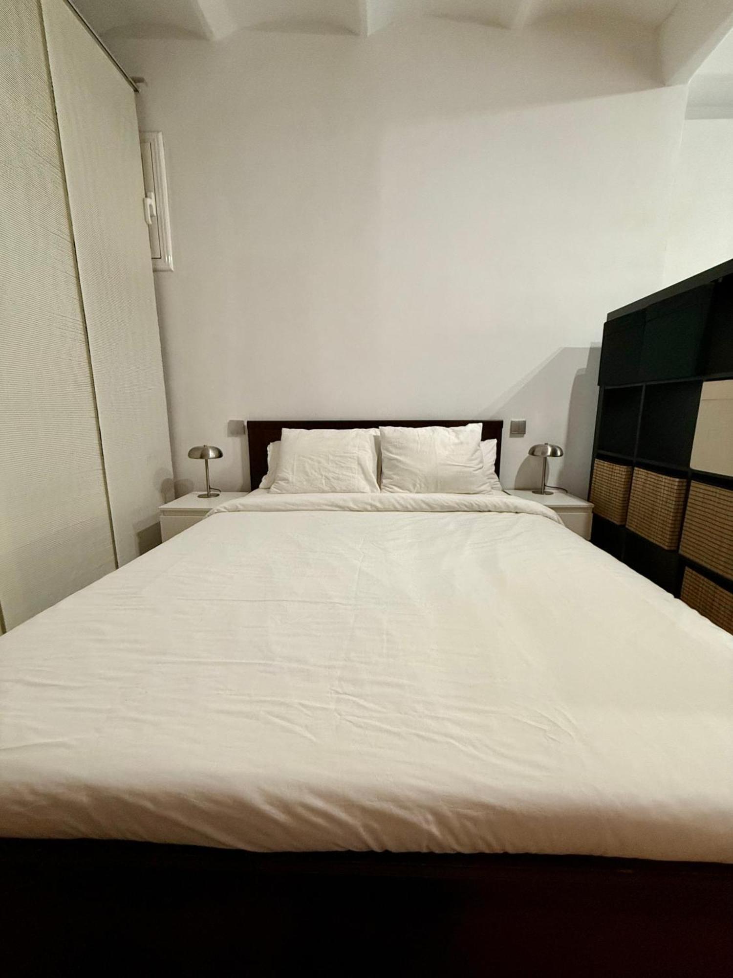 Newly Renovated Stylish Eixample - Great Location 巴塞罗那 外观 照片